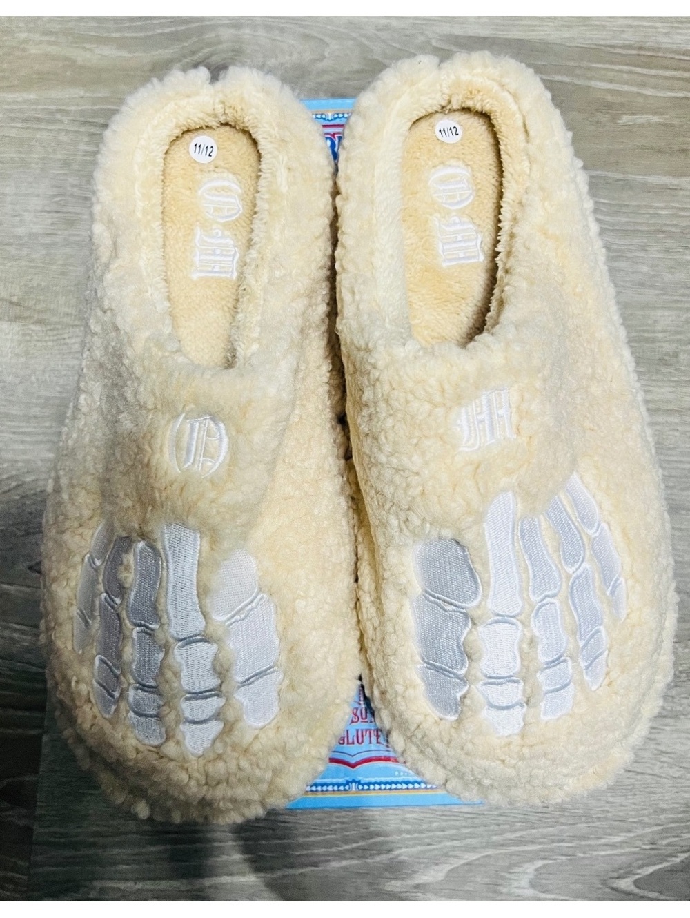 Octavious Marks We Bears Beige Shearling Style Slippers w/ Skeleton Design 11/12